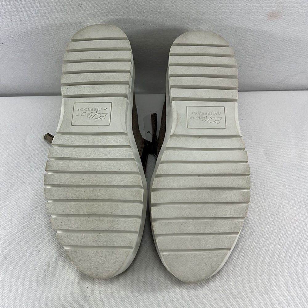 Aqua College Flivia Mushroom Suede Waterproof Sneaker size 5.5 - Picture 5 of 7